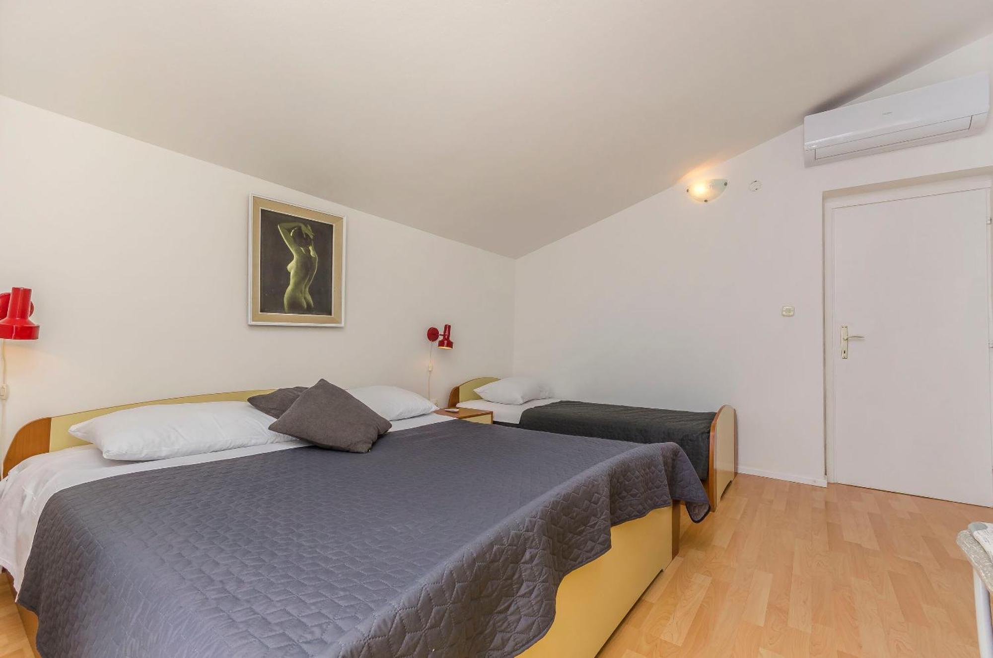 Apartments Manda Vodice Ngoại thất bức ảnh